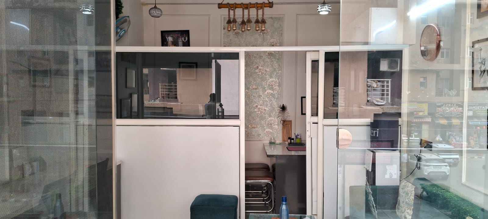 EasyGoldBuyer office — weighing station